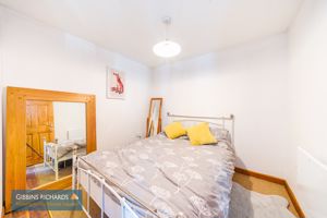 Former Garage- click for photo gallery